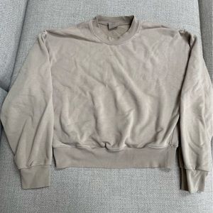 SKIMS crewneck sweatshirt - size L. Great condition!